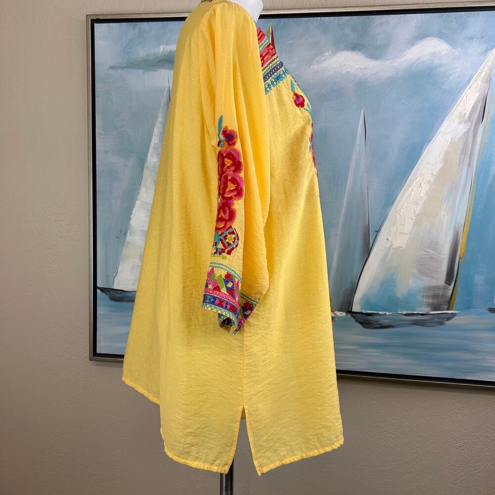 Calessa Tunic Women's V-Neck 3/4 Sleeve Yellow Embroidered Top Tunic Size 1X - Picture 4 of 7